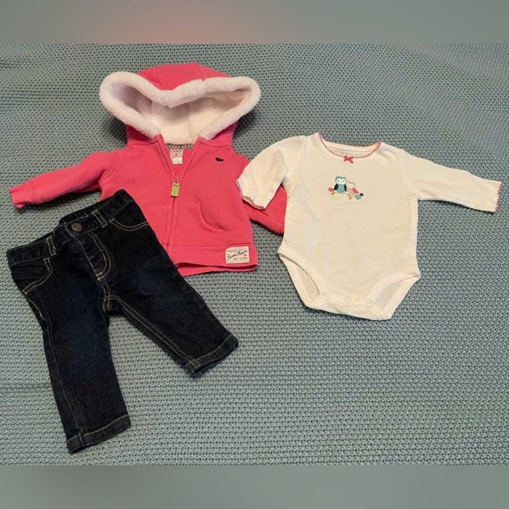 Carters™️ 3-Month Precious Winter Outfit.